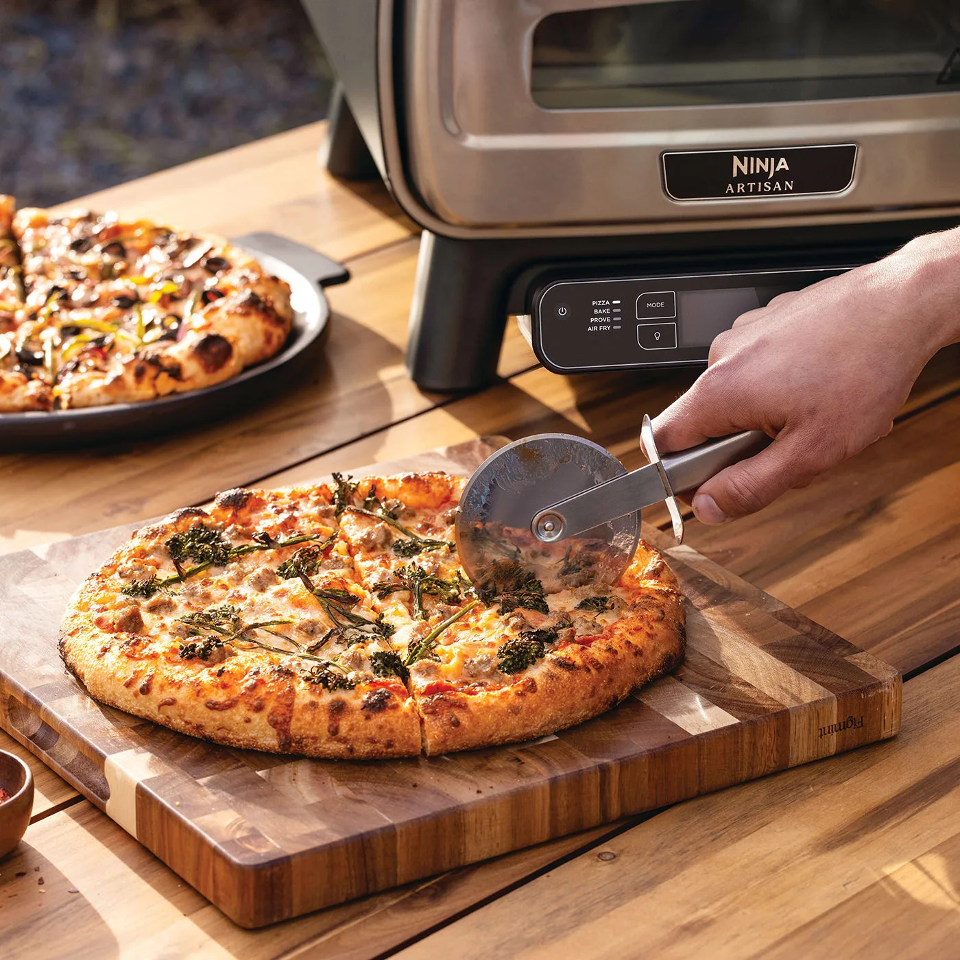 Artisan pizza in 3 minutes or less*