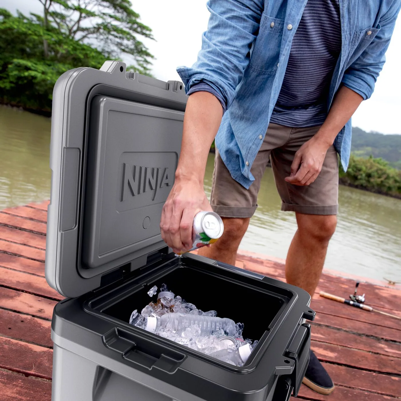 Premium ice retention