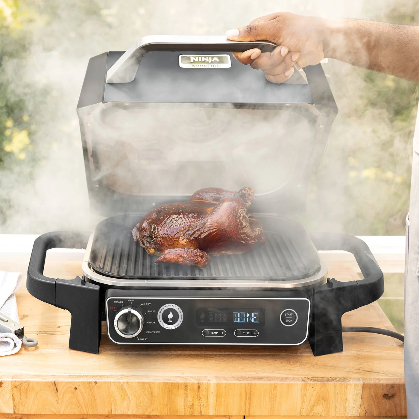 Fire up the flavour with Woodfire Technology